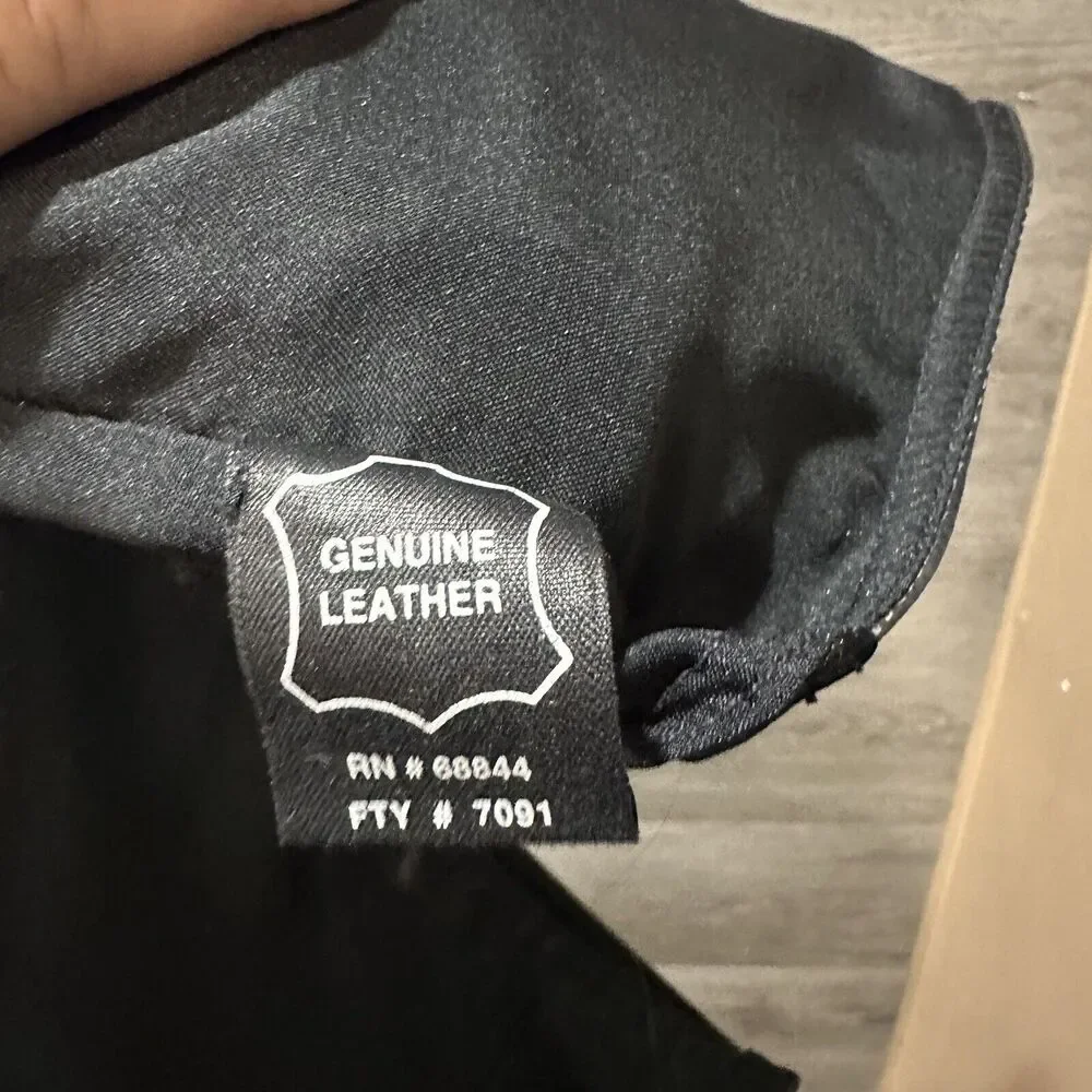 Pelle Sport reposhing this